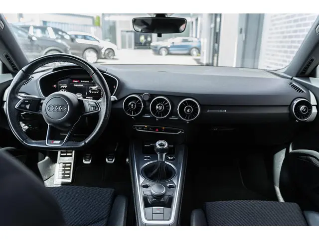 Audi TT 2.0 TFSI 2015 Benzine 21