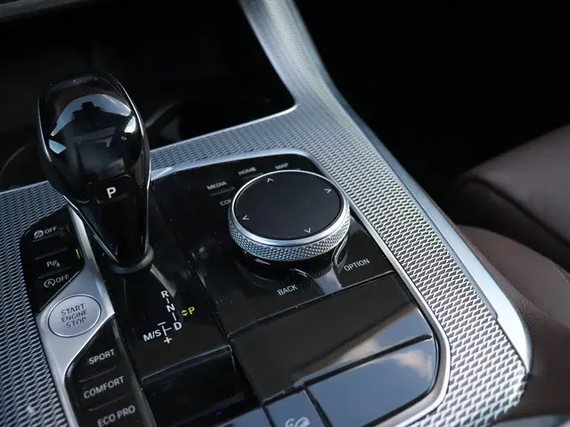 BMW X5 xDrive40i High Executive 2020 Benzine 31