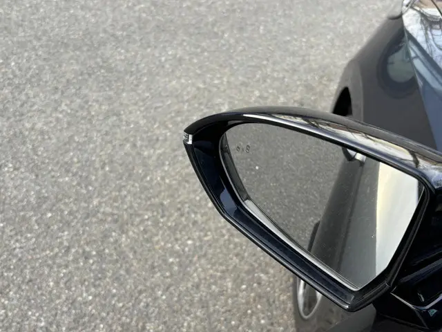 MG MG4 Electric Luxury 64 kWh 2024 Elektrisch 14