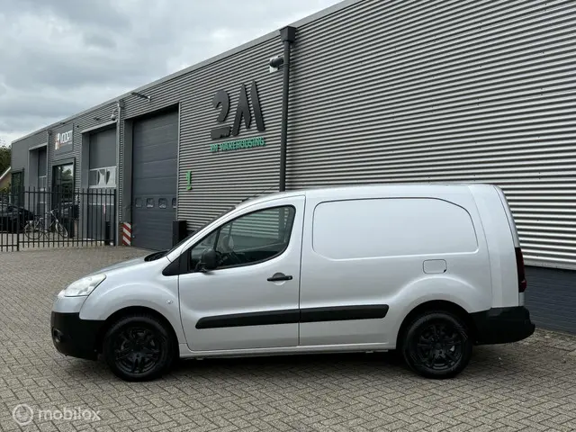 Peugeot Partner bestel 122 1.6 e-HDI L2 XR 2014 Diesel 4