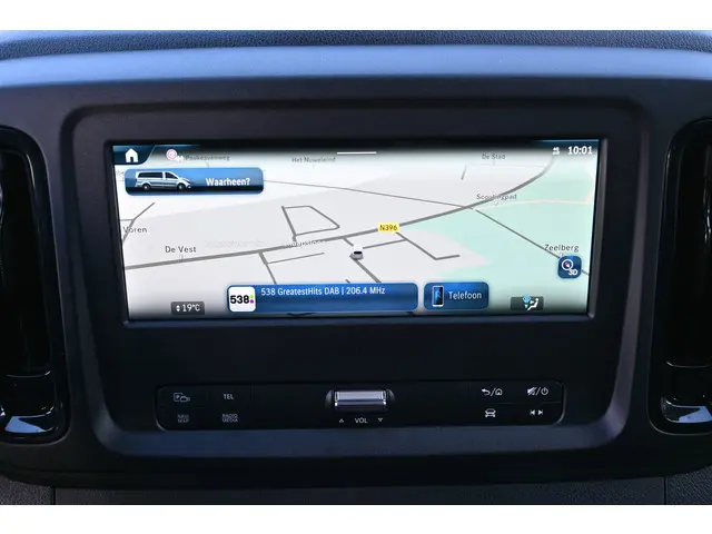 Mercedes-Benz Vito 116 CDI L2 Pro 2024 Diesel 6