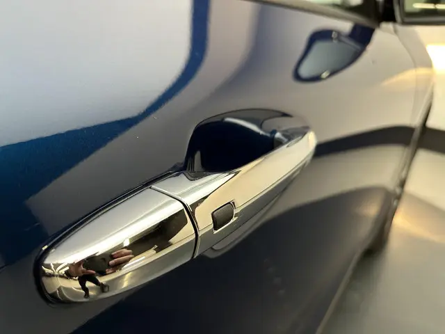 Kia Niro 1.6 GDi Hybrid DynamicLine 2020 Hybride Benzine 25