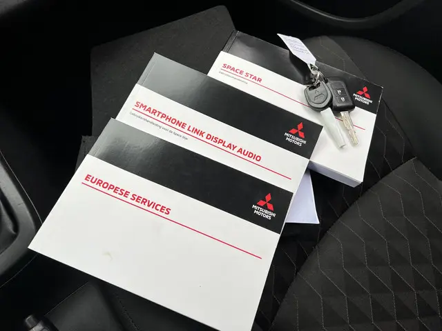 Mitsubishi Space Star 1.2 Connect+ 2024 Benzine 27
