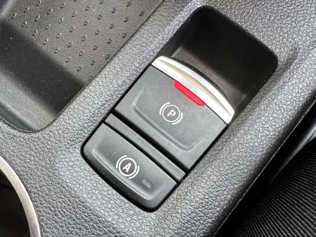 Renault Captur 1.0 TCe 100 Intens 2020 Benzine 35