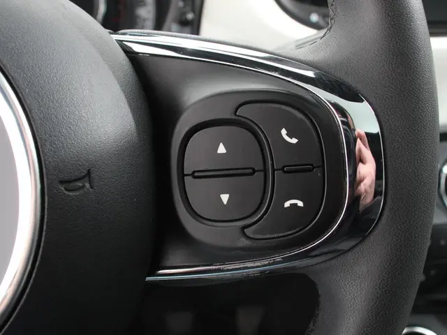 Fiat 500 1.0 Hybrid Dolcevita 2022 Benzine 17