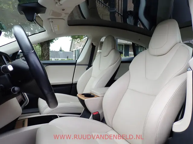 Tesla Model S 75D 2018 Elektrisch 10
