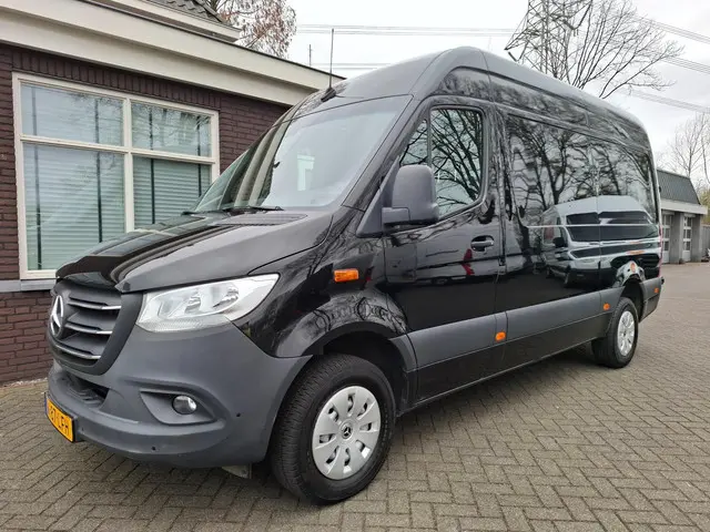 Mercedes-Benz Sprinter 317 1.9 CDI L2H2 RWD 2022 Diesel 17