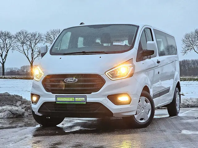 Ford Transit Custom 2.0 2023 Diesel