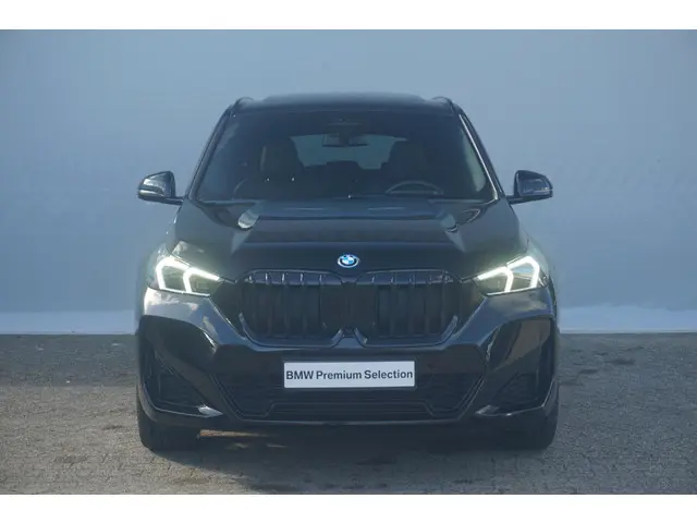BMW X1 xDrive30e 2024 Hybride Benzine 3