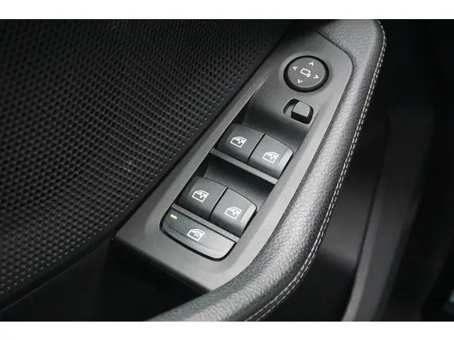 BMW 2 Serie Gran Coupé 218i 2022 Benzine 28