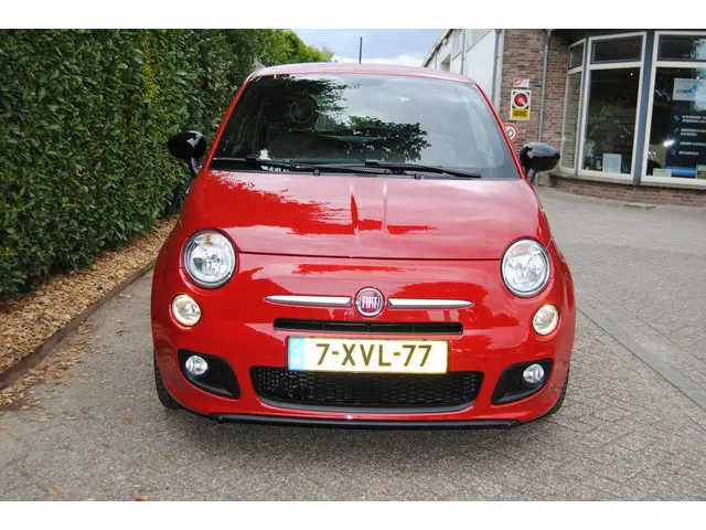 Fiat 500 0.9 TwinAir Lounge 2015 Benzine 10