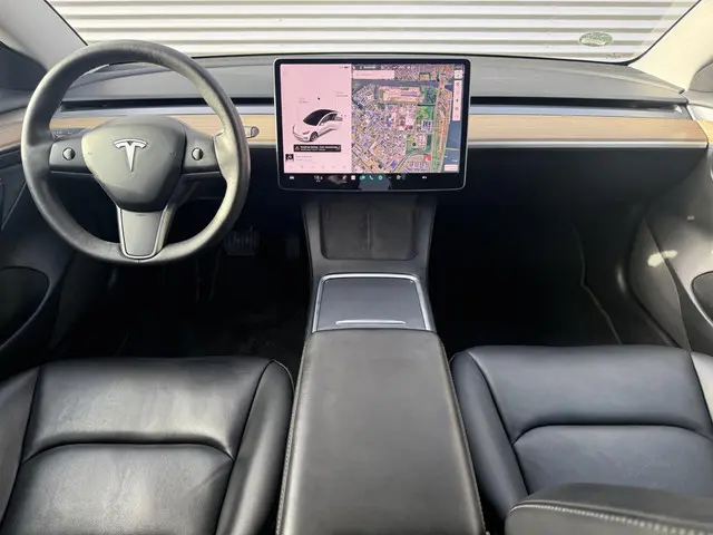 Tesla Model 3 Long Range AWD 75 kWh 2021 Elektrisch 27
