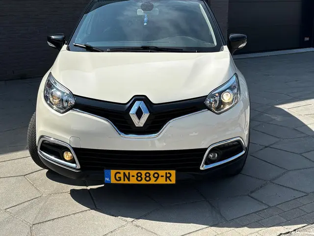 Renault Captur 0.9 TCe Dynamique 2015 Benzine 3