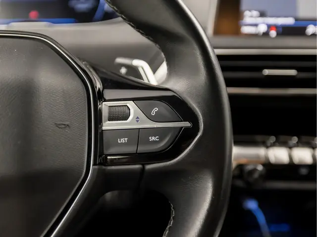 Peugeot 3008 1.2 PureTech Sport 2019 Benzine 20