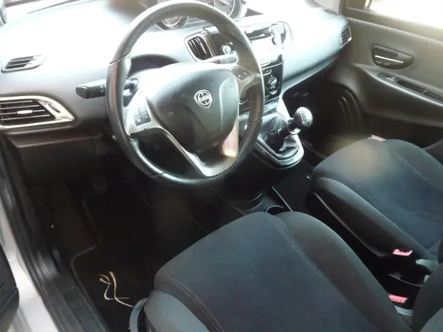 Lancia Ypsilon 0.9 TwinAir Gold 2012 Benzine 10
