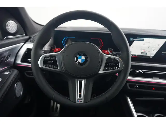 BMW XM 50e 2025 Hybride Benzine 34