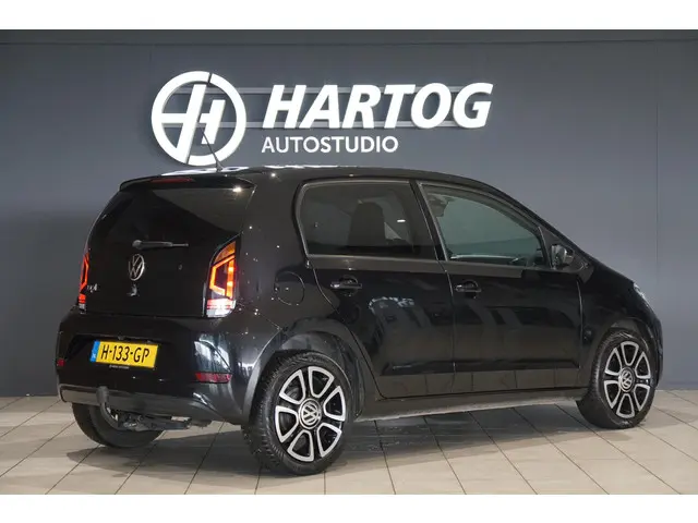 Volkswagen up! 2