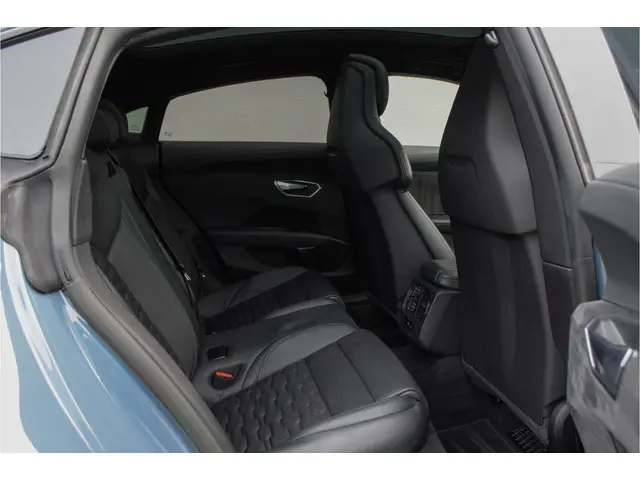 Audi e-tron GT Quattro 2022 Elektrisch 8