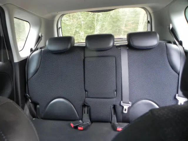 Nissan Note 1.4 Connect Edition 2012 Benzine 24