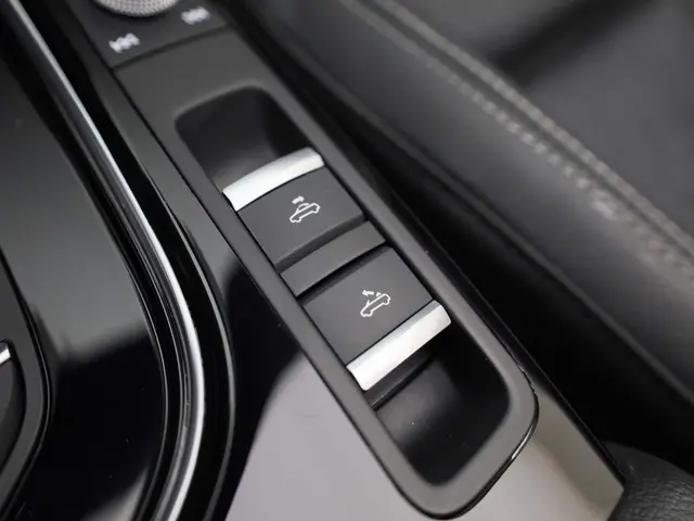 Audi A5 Cabriolet 35 TFSI/150PK S edition 2024 Benzine 37