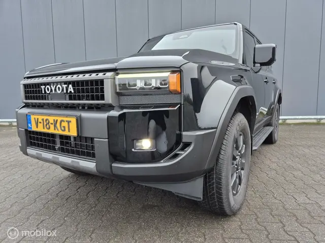 Toyota Land Cruiser 250 2.8 D-4D Executive 2024 Diesel 64