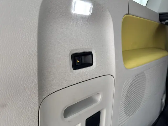 Volkswagen ID. Buzz Pro 77kWh 2024 Elektrisch 8