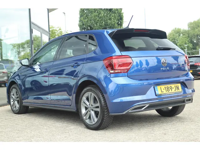 Volkswagen Polo 1.0 TSI R-LINE DSG AUT. 2021 Benzine 10