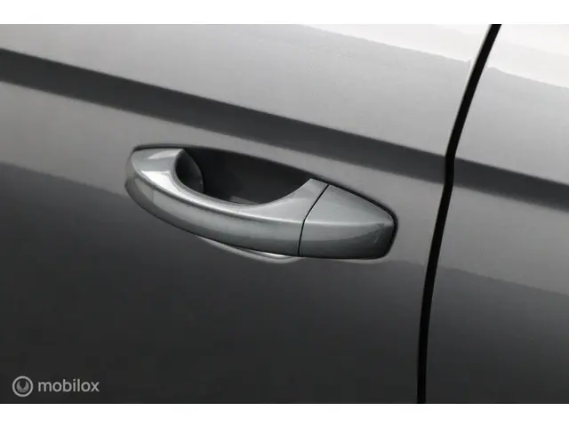 SEAT Ibiza 1.0 TSI FR Business Intense 2017 Benzine 12