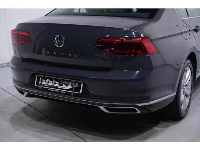 Volkswagen Passat 1.5 TSI Elegance 2020 Benzine 13
