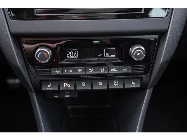 Škoda Rapid Spaceback 1.2 TSI Greentech JOY 2017 Benzine 40