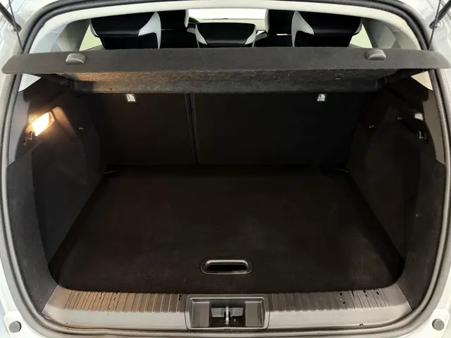 Renault Captur 1.3 TCe 140 EDC Intens 2021 Benzine 9