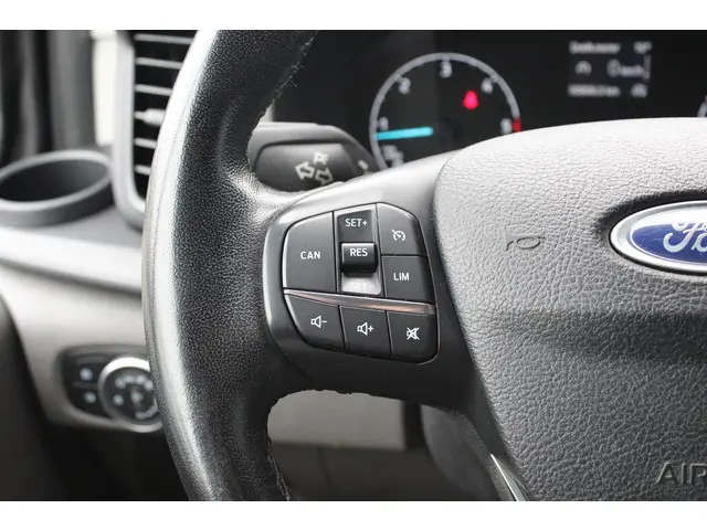 Ford Transit Custom 320 2.0 TDCI L2H1 Trend 2020 Diesel 15