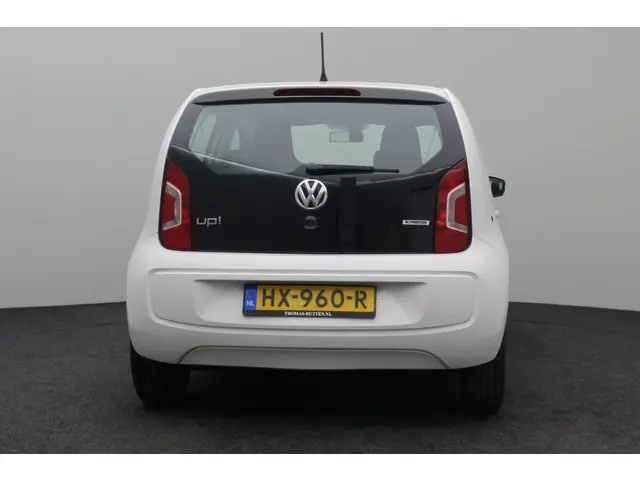 Volkswagen up! 1.0 move up! BlueMotion 2016 Benzine 9