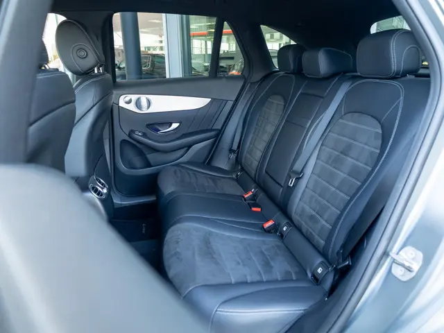 Mercedes-Benz 200-klasse GLC Premium 2020 Benzine 7