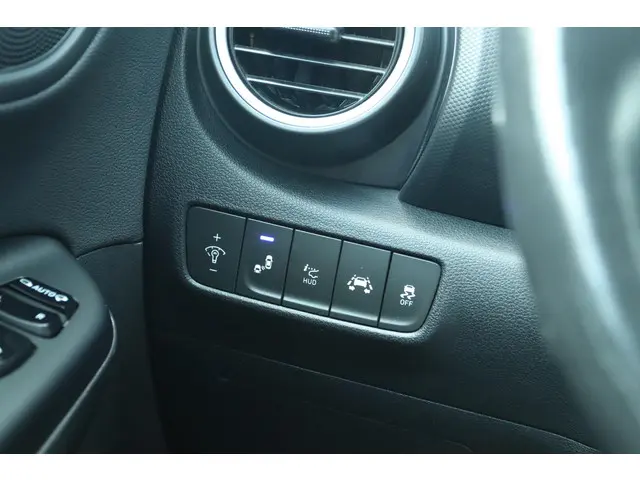 Hyundai Kona 1.0T PREMIUM 2018 Benzine 21