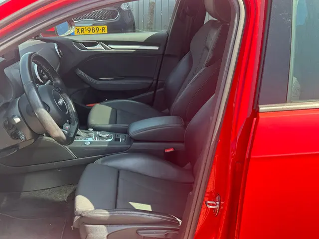 Audi A3 Sportback 1.4 TFSI S-LINE PANO 2014 Benzine 10