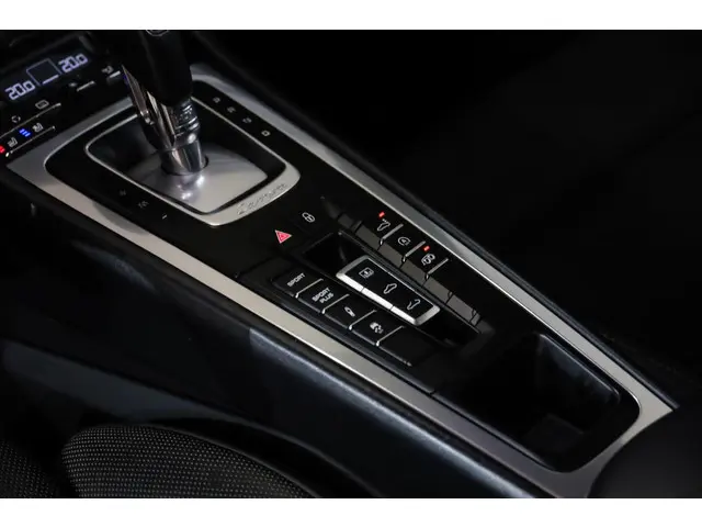 Porsche 911 3.8 Carrera 4S 2013 Benzine 20