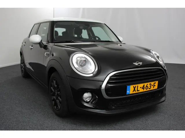 MINI Cooper 1.5 Automaat 5 drs 2018 Benzine 4