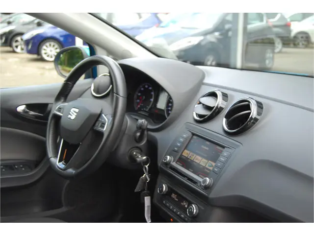 SEAT Ibiza 1.0 EcoTSI Style Connect 2016 Benzine 30