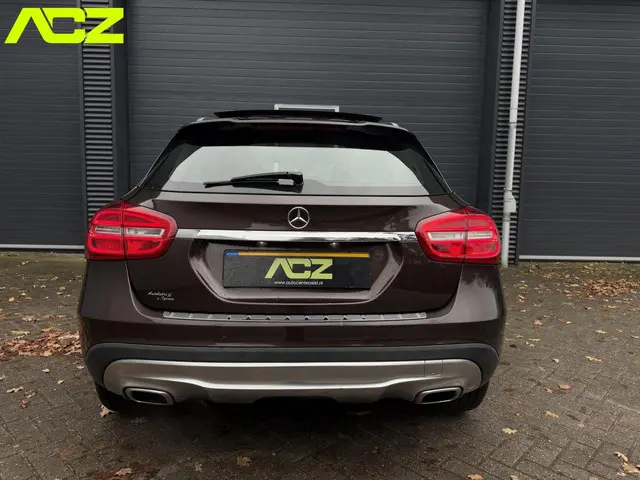 Mercedes-Benz GLA 250 4Matic Edition 1 2014 Benzine 5