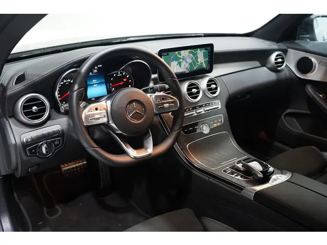 Mercedes-Benz C-Klasse Cabrio 180 AMG Line 2023 Benzine 48