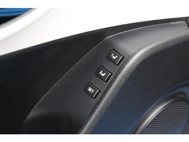 Toyota Mirai 1 FCV Executive Waterstof 2022 Waterstof 16