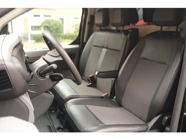 Citroën Jumpy M/L2 BlueHDi 120 2018 Diesel 10