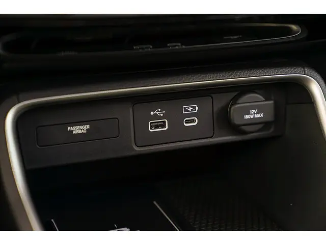 Honda CR-V 2.0i e:HEV ELEGANCE 2024 Hybride Benzine 25