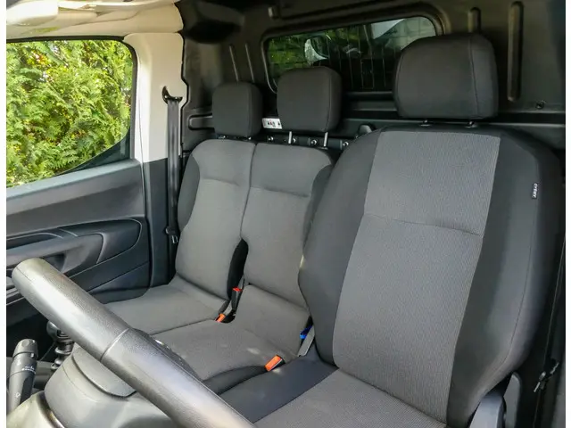 Toyota ProAce CITY 1.5 D-4D Cool - 3 persoons 2022 Diesel 15