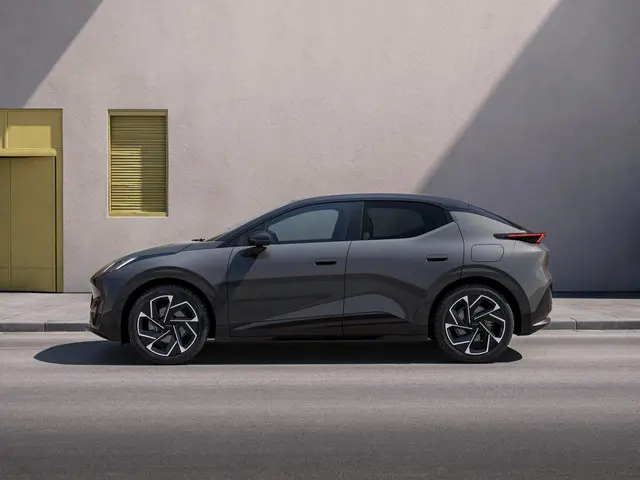 Lynk & Co 02 More 2025 Elektrisch 2