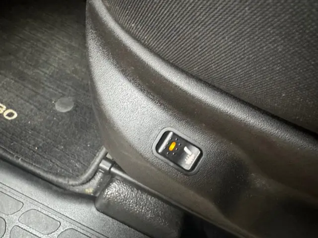 Opel Combo 1.6 CDTi L2H1 Sport 2018 Diesel 8