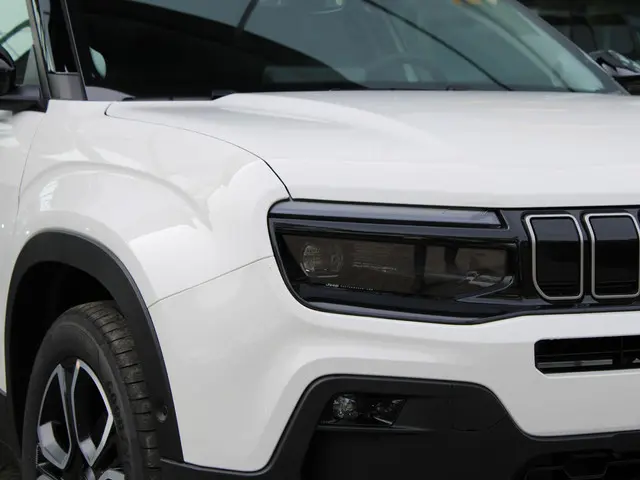 Jeep Avenger Summit 54 kWh 2025 Elektrisch 8
