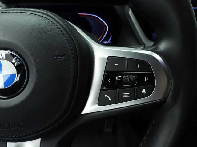 BMW 1 Serie 5-deurs 118i 2021 Benzine 15