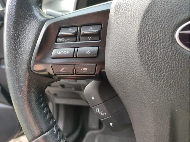 Subaru XV 2.0i Luxury AWD 2014 Benzine 14